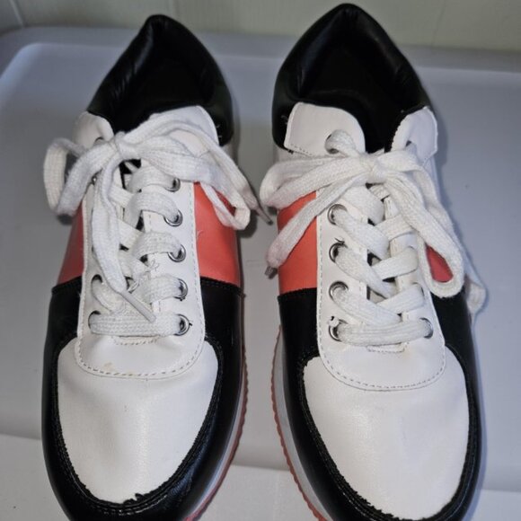 * MARK Multi Colored Lace Up Sneakers Ladies Size 8 - Picture 3 of 5